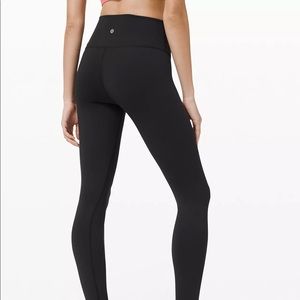 Lululemon Wunder Under High-Rise Tight 28" 
Luon